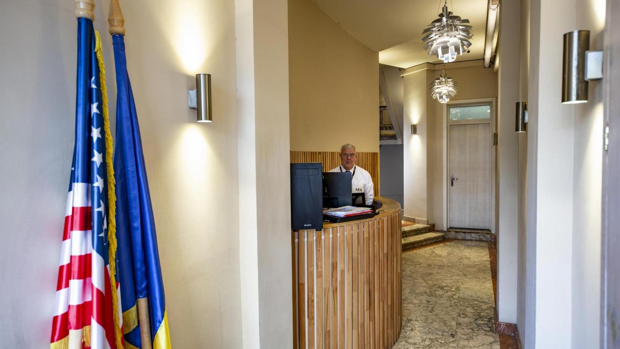 Athenaeum Spacious& Cozy 1Br Prime Location W Balcony Бухарест Экстерьер фото